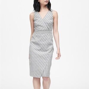 Banana Republic Gray and White Striped Midi Dress